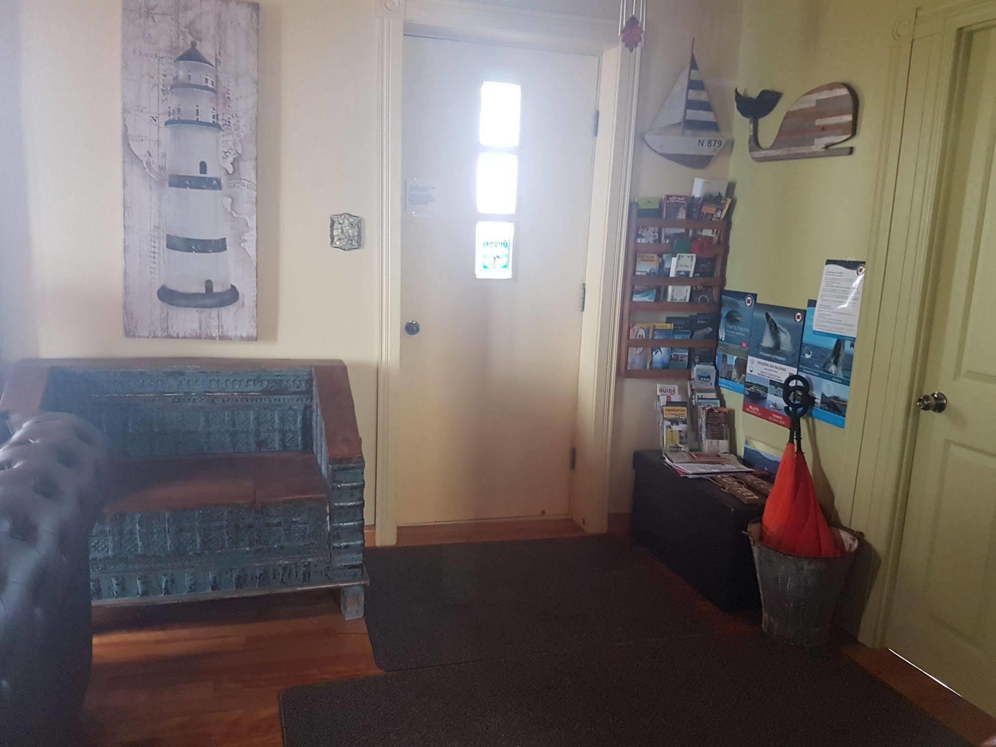 Gite Au Vieux Pommier Tadoussac Εξωτερικό φωτογραφία