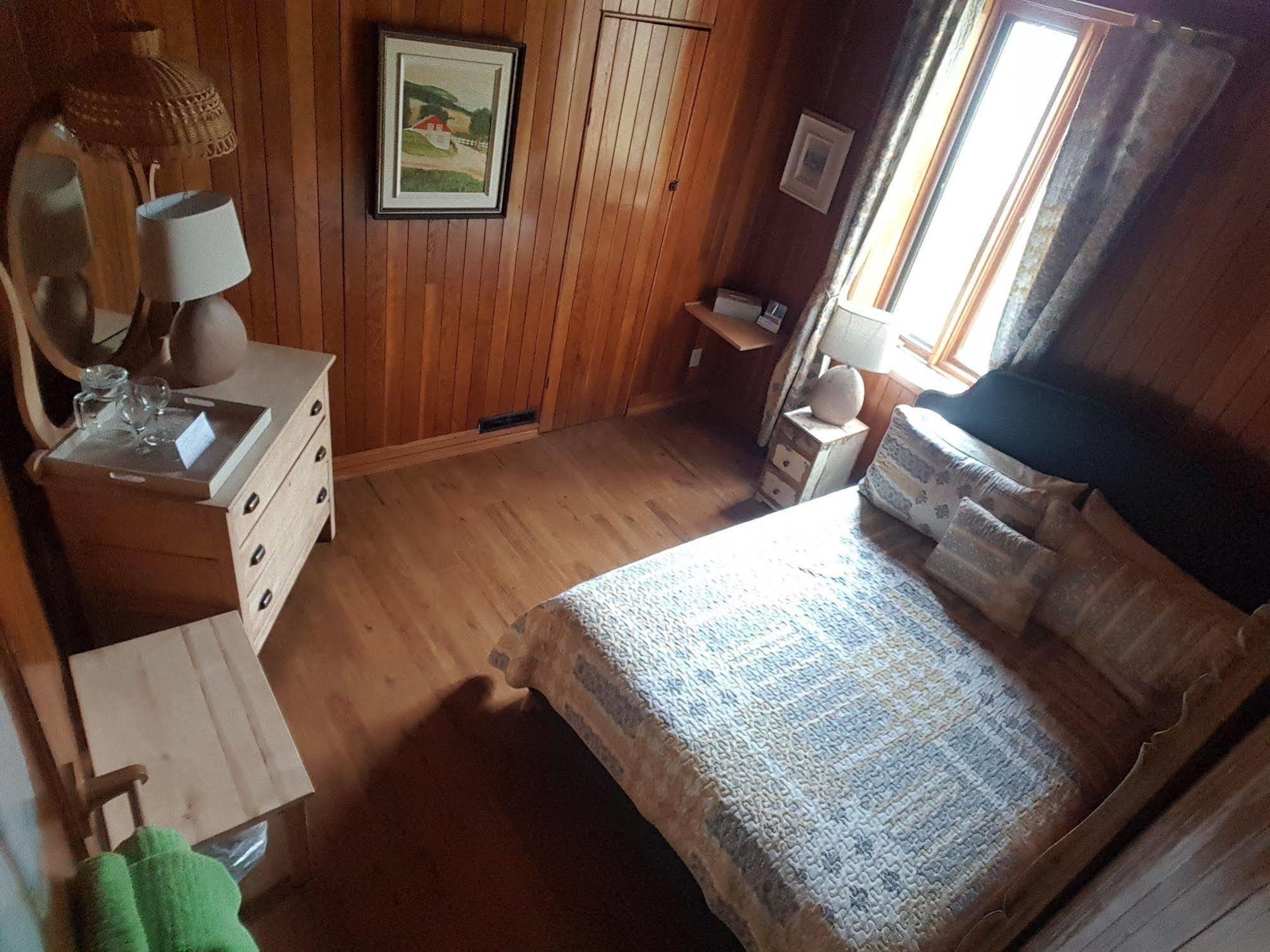Gite Au Vieux Pommier Tadoussac Εξωτερικό φωτογραφία